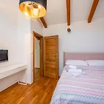 Vikendica Mihaela By Interhome