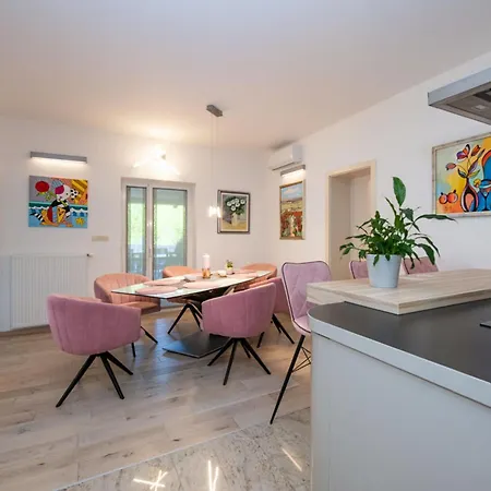Casa de Férias Mihaela By Interhome Matulji
