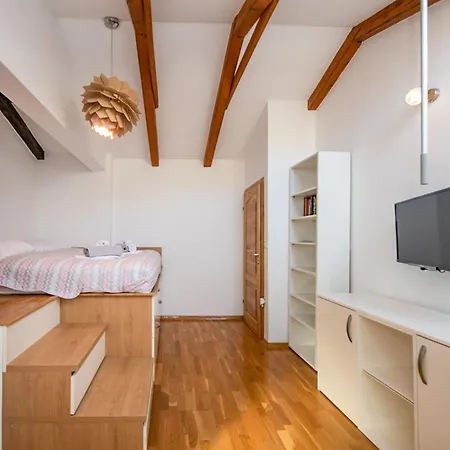 Mihaela By Interhome Case de vacanță *