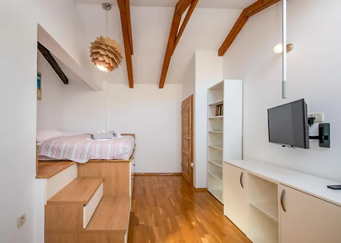 Mihaela By Interhome Tatil Evi *